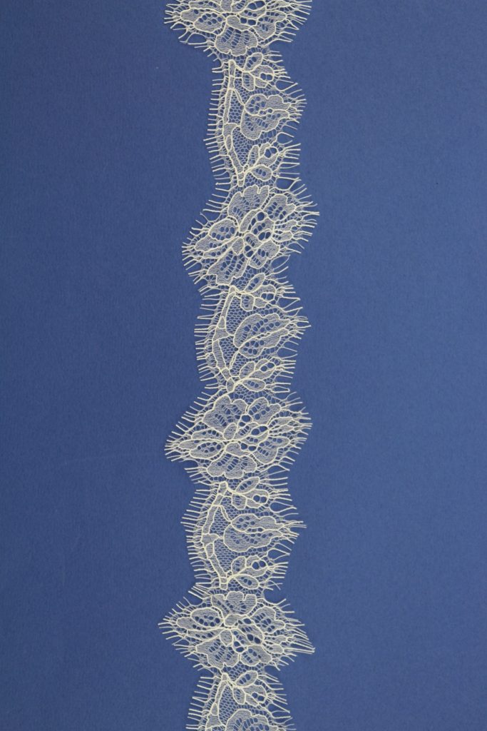 3704-5-cm-ivoire